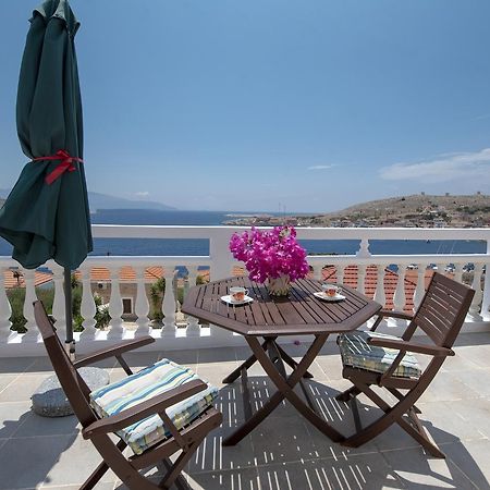 Filoxenia Apartments Chalki Town Exterior foto