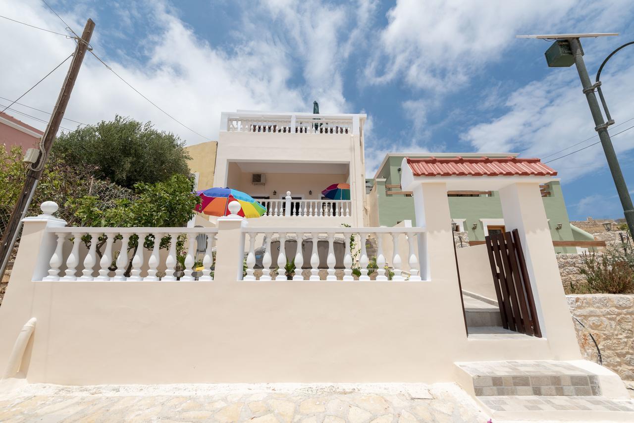 Filoxenia Apartments Chalki Town Exterior foto